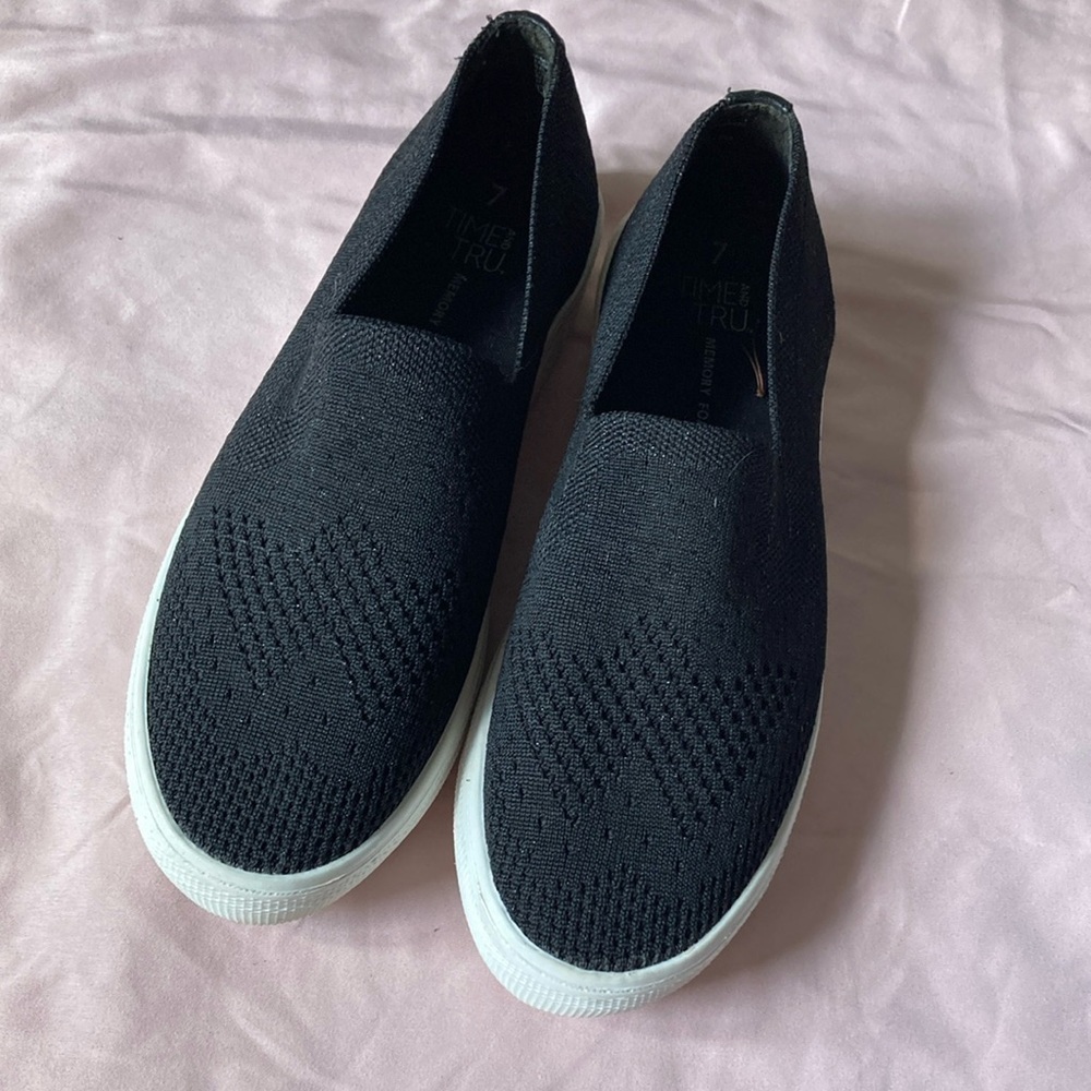 Time and Tru Shoes